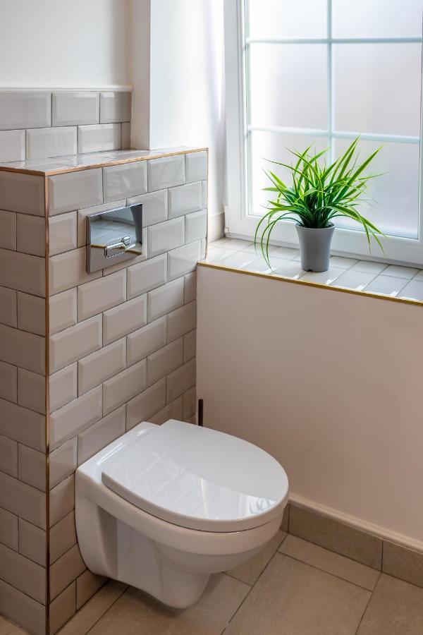The Corner House Appartement Hunedoara Buitenkant foto